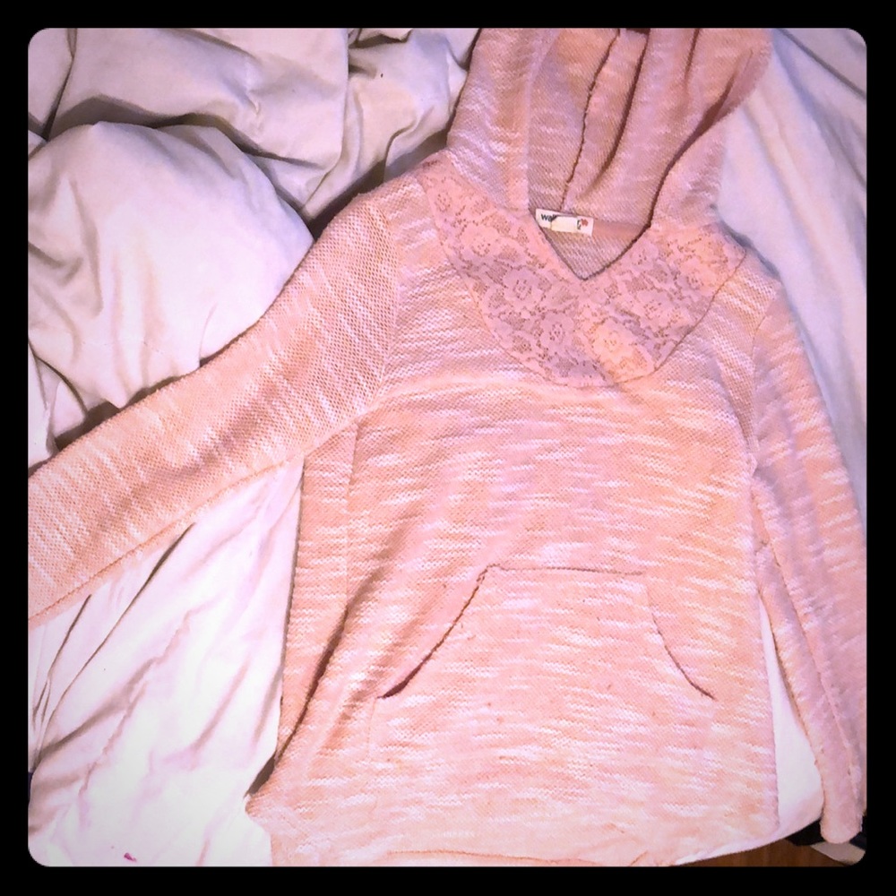 children’s sweatshirt/sweater